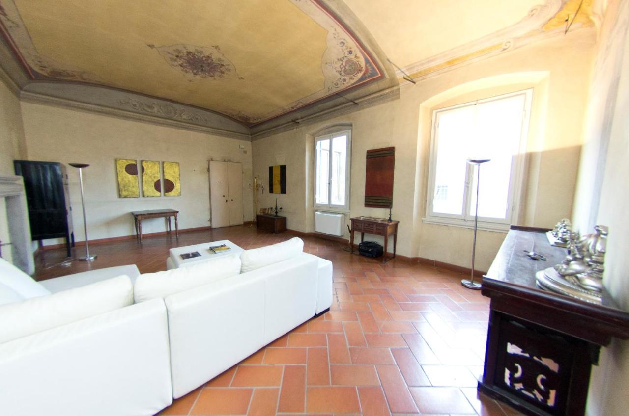 Traviata Appartamento Storico - Palazzo Tolomei Firenze Kültér fotó